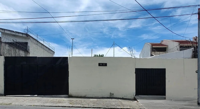Gold House Parking & Hostal, Buchen Sie Hostel Guatemala-Stadt Guatemala