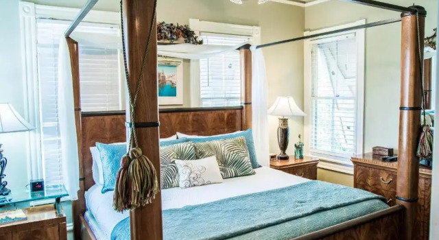 Номер Deluxe Peace & Plenty Inn Bed and Breakfast Downtown St Augustine-Adults Only