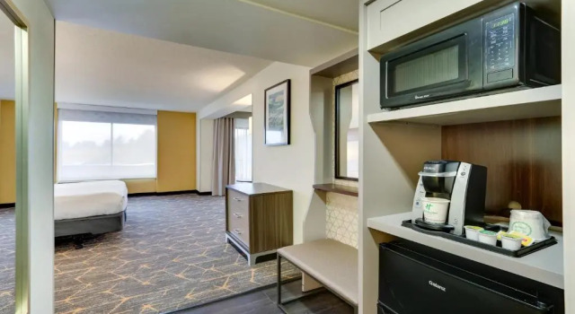 Двухместный номер Deluxe Holiday Inn Staunton Conference Center by IHG