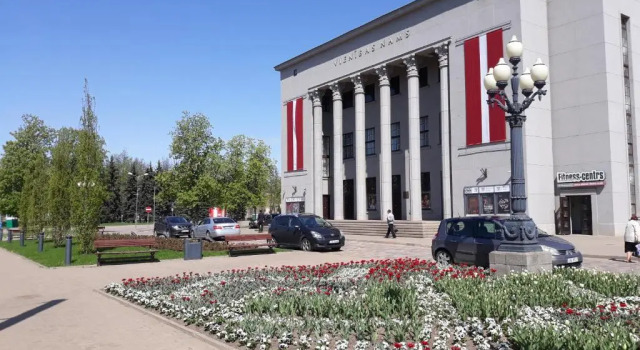 Студия Town Center Studio Apartment