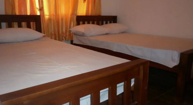 Thisara Guest House
