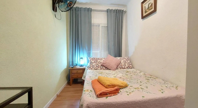HomeStay Olivos, Забронировать Отель Латина Мадрид, рядом с Los Rápidos
