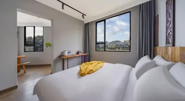 Chengshi Xiaoshe (Jinyun Tourist Transport Distribution Center, Wandi Square Branch), Book Hotel Jinyun Zhejiang