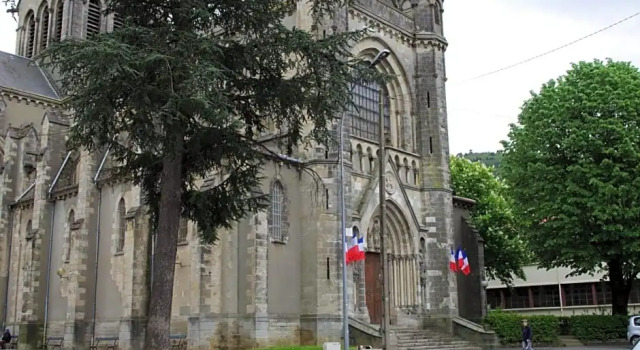les camélias, Buchen Sie Hotel Mazamet Tarn