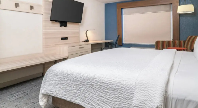 Двухместный люкс Holiday Inn Express Hotel & Suites San Diego Otay Mesa by IHG