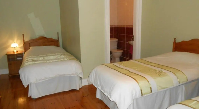 Трёхместный номер Standard Dundrum House