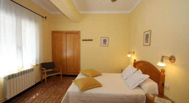 Hotel Residencia Sol, Book Hotel Hotels in Azahar Coast with Parking, Parking