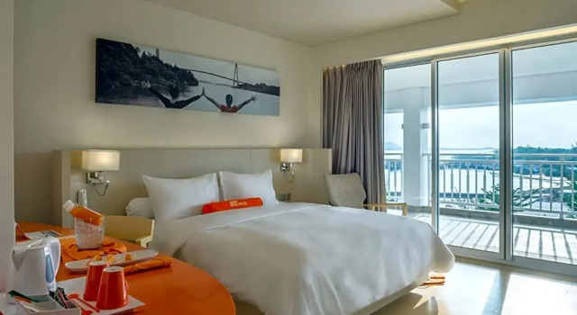 Номер Standard с видом на море Harris Resort Barelang Batam