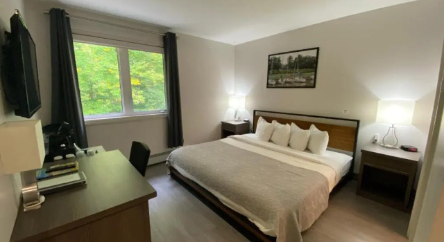 Номер Standard Amber Hotel