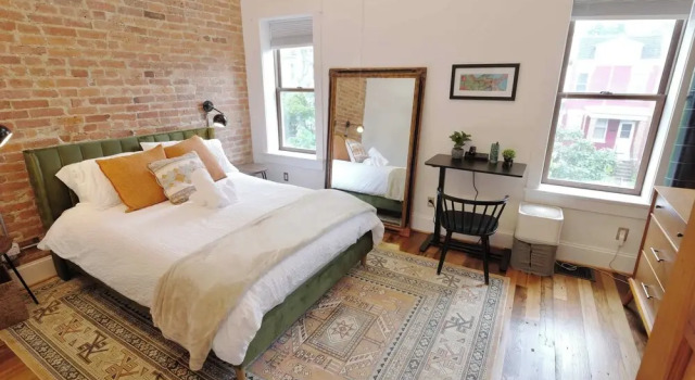 Hidden in the Heights DC Retreat for Family - 3 Bedroom, Забронировать Отель Northwest Вашингтон, рядом с Говардский университет