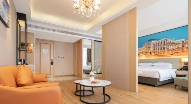 Двухместный люкс Superior Vienna International Hotel (Wuxue Hospital of Traditional Chinese Medicine)