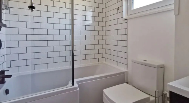 Коттедж Clayton House by Your Lettings UK