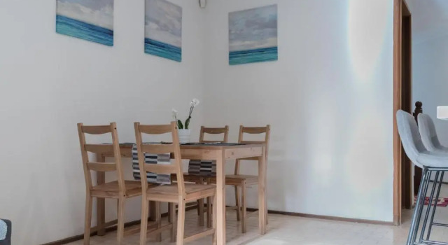 Коттедж 4BR Richmond townhouse - Free WIFI-Parking-Netflix