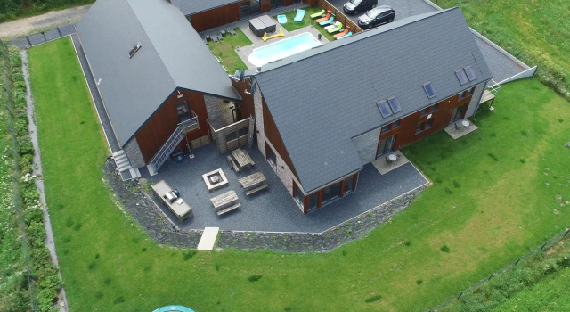 Вилла Villa with heated outdoor pool and sauna
