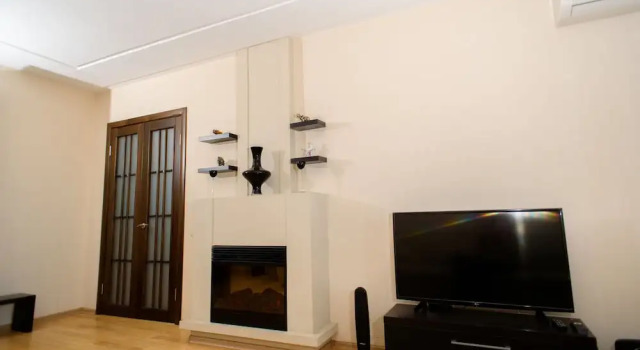 Central Park, Varaa Hotelli Liikematkailuhotellit kohteessa Sumy, 4* 5*