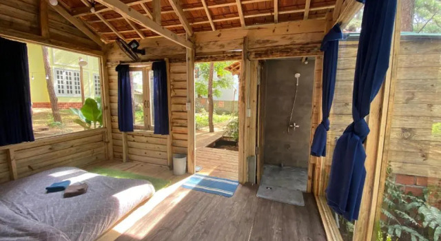 Бунгало Deluxe La Maison Homestay Măng Đen