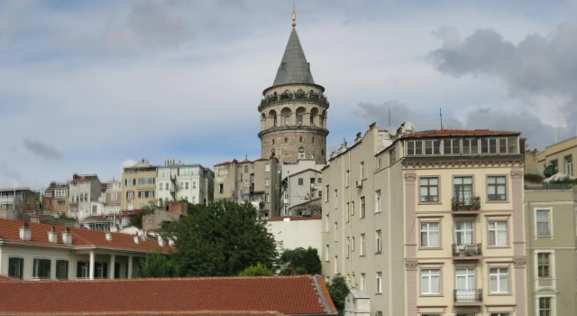 Galatahan Hotel