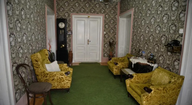 Camera Standard Guest House Antika