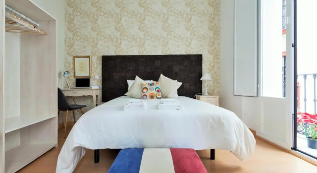 Hostly Acetres 1A loft in city center, comunal terrace, fibre,parking optional, Забронировать Отель Старый город Севилья, рядом с La Torre de Don Fadrique