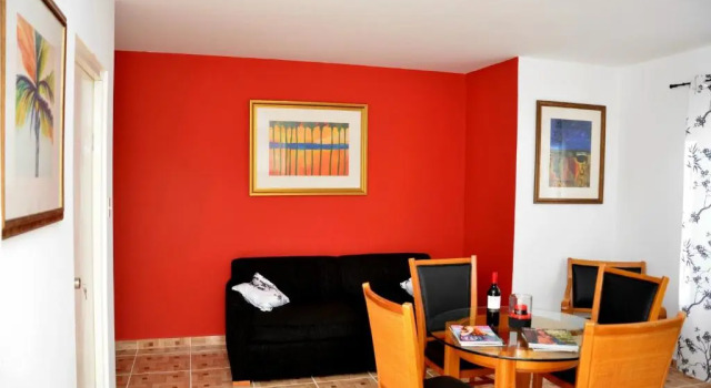 Апартаменты Deluxe Ladybugs Apartments