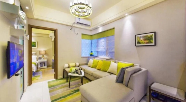 BaiHe International Apartment Hotel