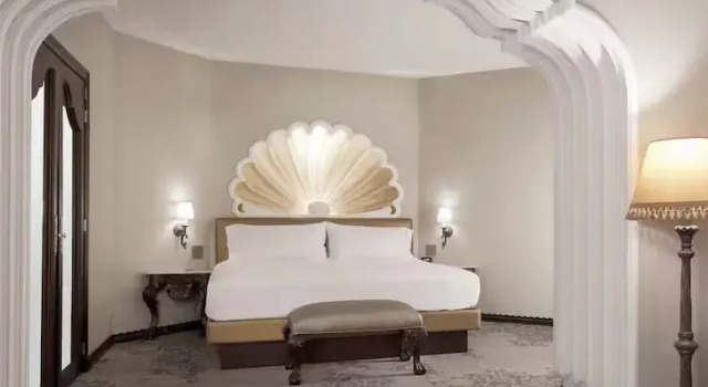 Полулюкс Hilton Guatemala City, Guatemala