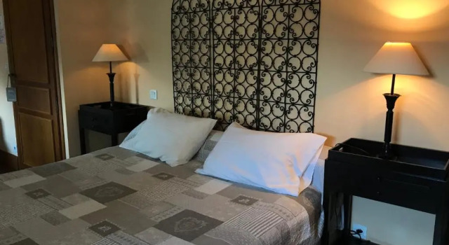 Номер Comfort Manoir Des Douets Fleuris