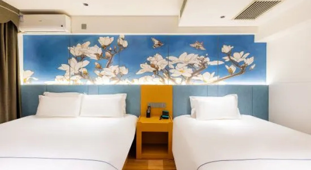 Семейный номер Standard Jinjiang Inn Xining Grand Cross Mojiajie Hotel