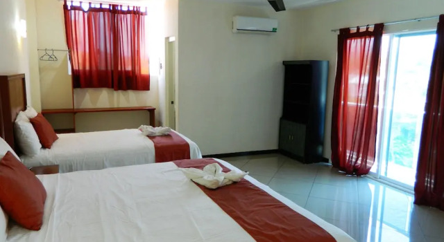 Полулюкс Hotel Keyri