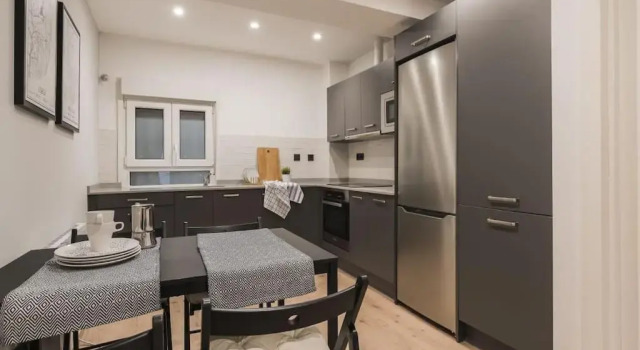 SUITE03 by STAYNN APARTMENTS, Book Apartment Bilbao 