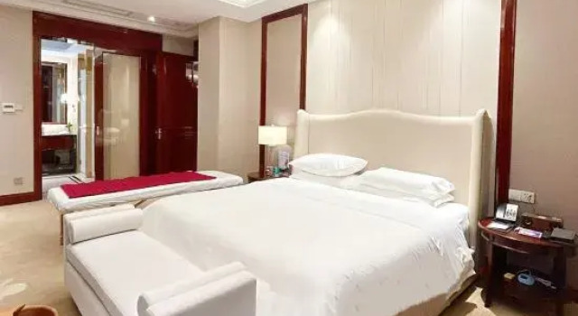 Люкс Taizhou Haiyan Jinling International Hotel