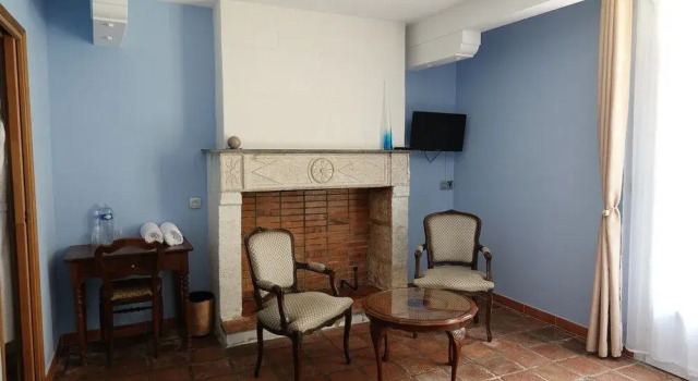 Le Brandissou, Rezerwuj Hotel Gardonne Akwitania
