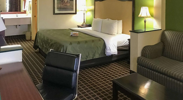 Standard Doppel Zimmer Quality Inn Byron