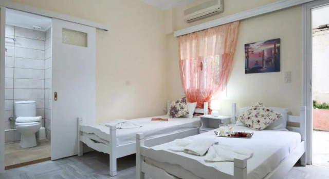 Апартаменты Standard Tasoula Studios & Apartments
