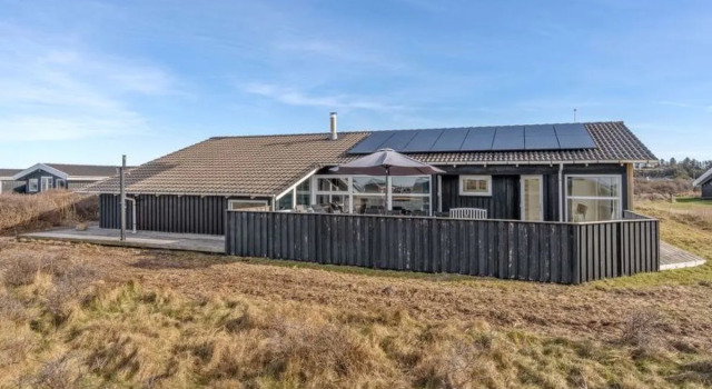 "Rudolf" - 250m from the sea in NW Jutland