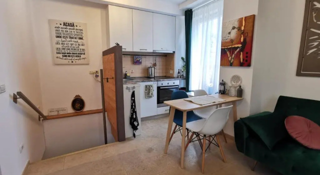 Lovely 1-bedroom apartment close to the centre, Varaa Huoneisto Cluj-Napoca 