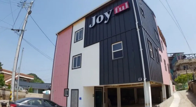 Gangneung Jeongdongjin Joyful Pension, Boek Hotel Hotels in Gangwon-Do met parkeren, Parkeren