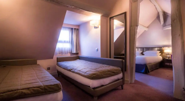 Четырёхместный номер Standard Hotel Massena