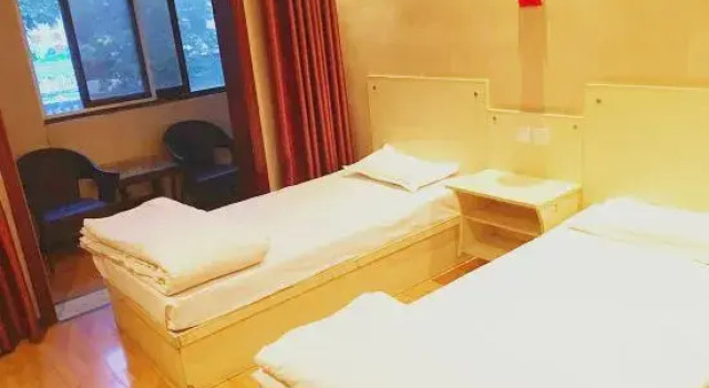 Fuyang Jianzong Kaidi Hotel, Rezervovat Hotel Čeng-čou Henan