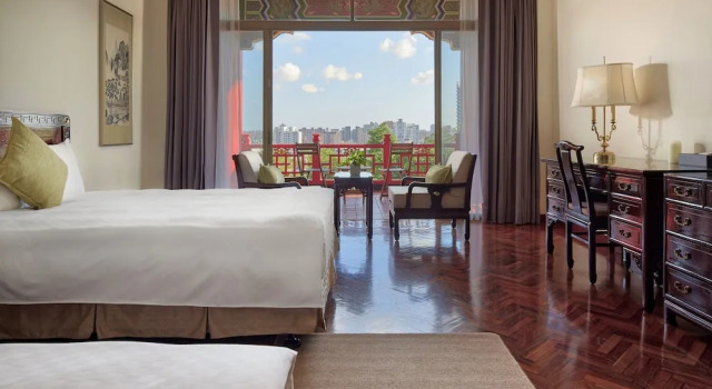 Номер Standard с балконом и с видом на город The Grand Hotel Kaohsiung