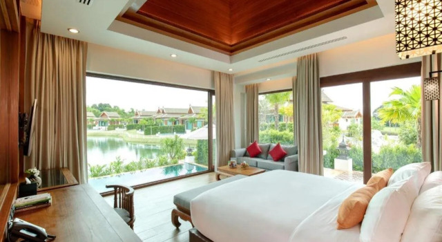 Thantara Resort Chiang Mai, Забронировать Курортный отель Отели Сан-Кампаенг с парковкой, Парковка