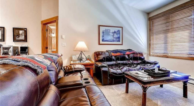 3301 Champagne Lodge, Trappeur's Crossing Apartment 2, Забронировать Апартаменты/квартира Стимбот-Спрингс Колорадо, рядом с Christie Peak Express