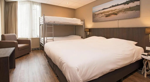 Семейный номер Standard Fletcher Hotel Restaurant Prinsen