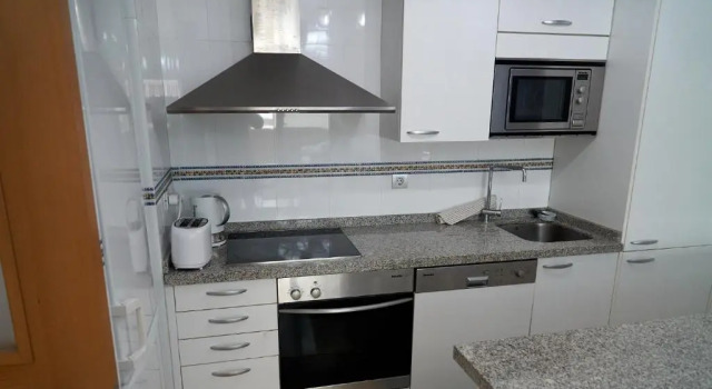 Roy Boston - Luxury Apartment