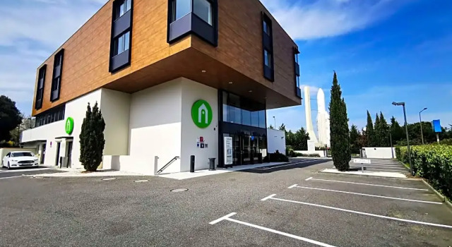 Шестиместный номер Superior Campanile PRIME - Toulouse Sud Balma Cité de lEspace