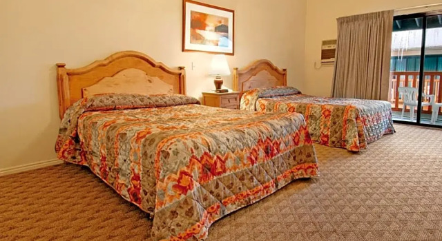 Номер Standard с 2 комнатами Prospector Accommodations by All Seasons Resort Lodging