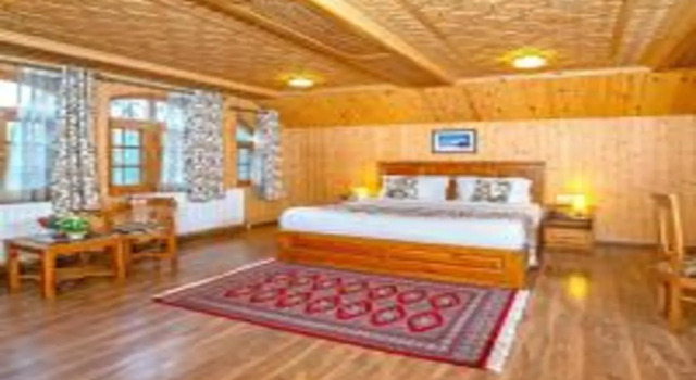 Shaw Inn by Stay Pattern, Забронировать Отель Гульмарг Jammu & Kashmir Ski