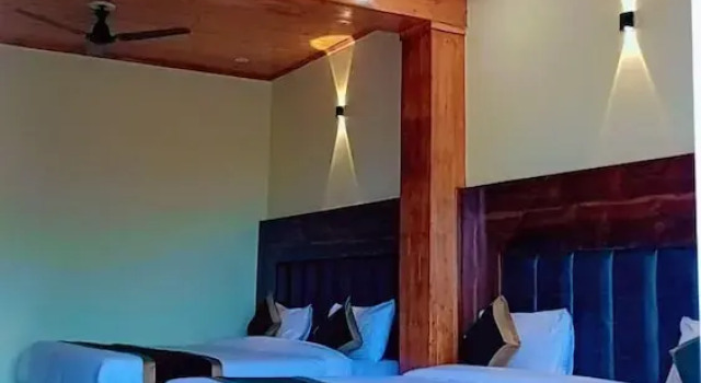Люкс Luxury Hotel The Pine Villa Mussoorie