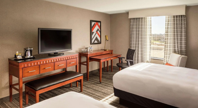 Четырёхместный номер Standard DoubleTree by Hilton Dallas Near the Galleria