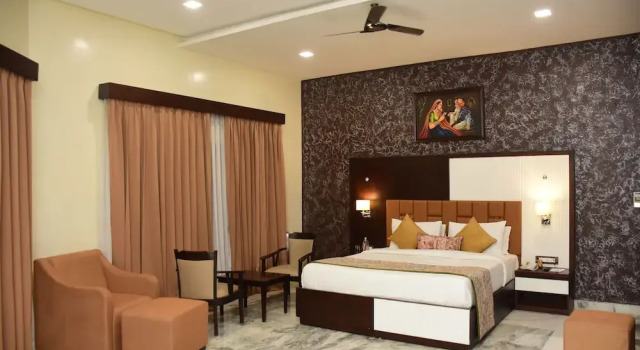 Люкс Sun Hotel and Resort, Abu Road - 39 kms from Mount Abu